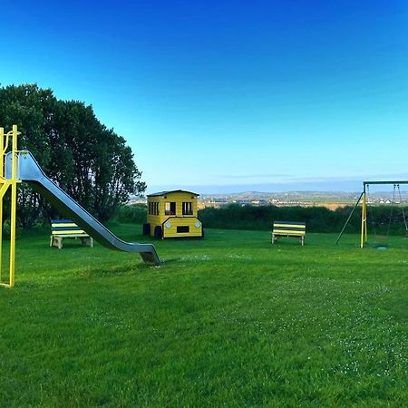 Quilty Holiday Cottages - Type B エクステリア 写真